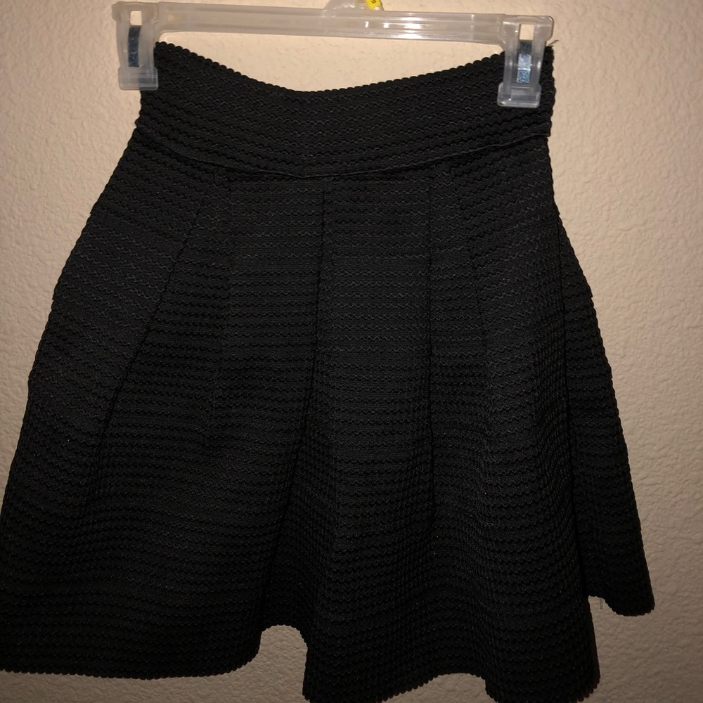 Pleated skirt